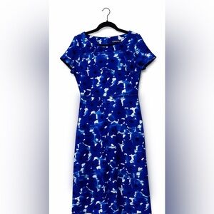 Ivanka Trump Blue Floral Fit & Flare Dress – Size 12 – Bold & Flattering